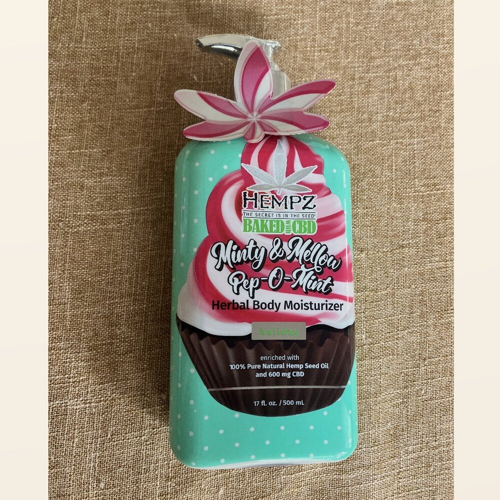 Hempz Holiday Peppermint Mint & Mellow Marshmallow Moisturizer Body Lotion 17oz